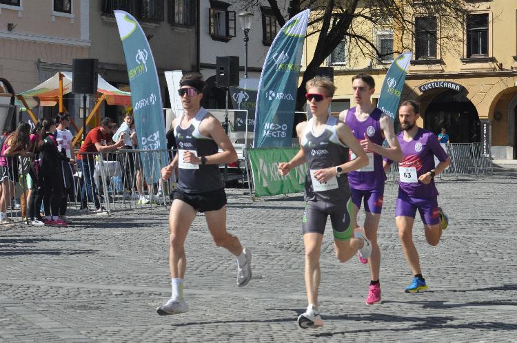 01744376453DSC_6001.JPG-nm-tek.si