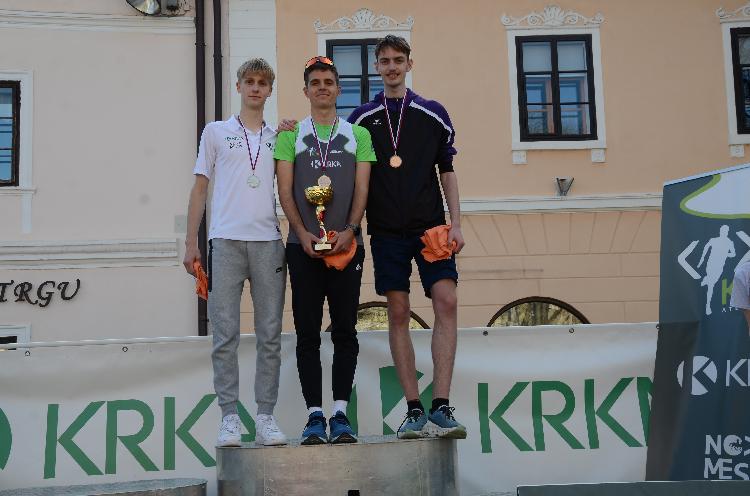 01744544715DSC_9573.JPG-nm-tek.si