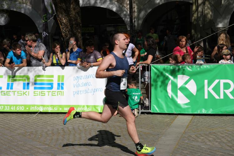 101712848540IMG_3334.JPG-nm-tek.si