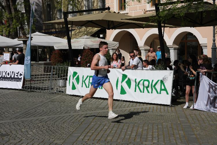 101712848754IMG_3358.JPG-nm-tek.si