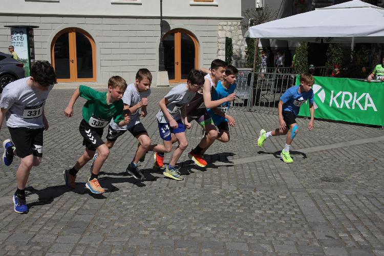 21712844005IMG_3156.JPG-nm-tek.si