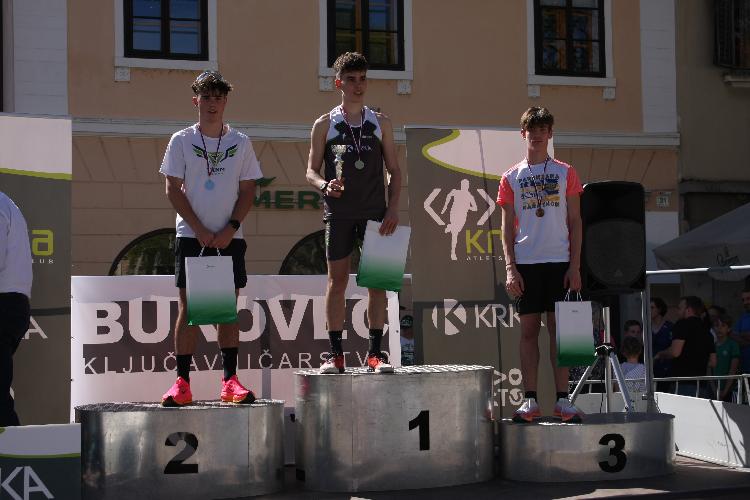 21712844274IMG_3193.JPG-nm-tek.si