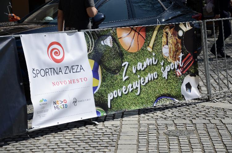 21744379262DSC_8664.JPG-nm-tek.si