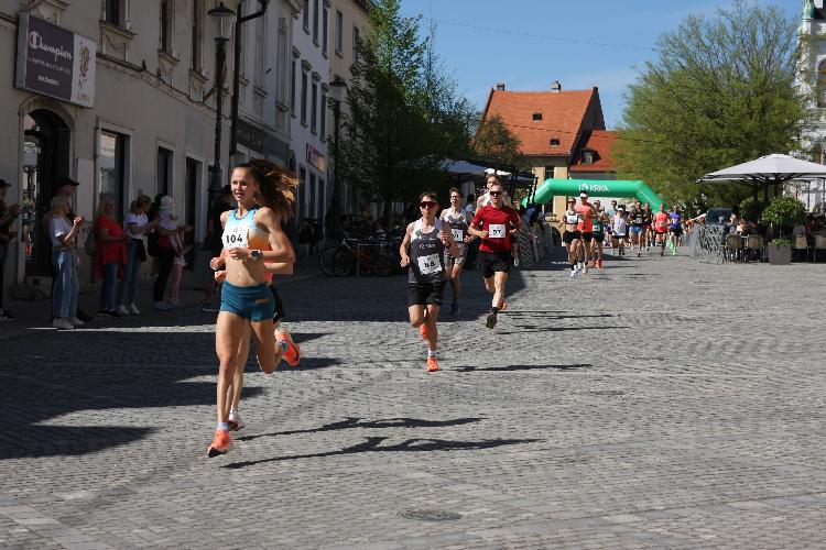 51712844459IMG_3221.JPG-nm-tek.si