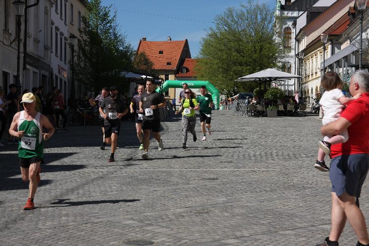 51712847433IMG_3245.JPG-nm-tek.si