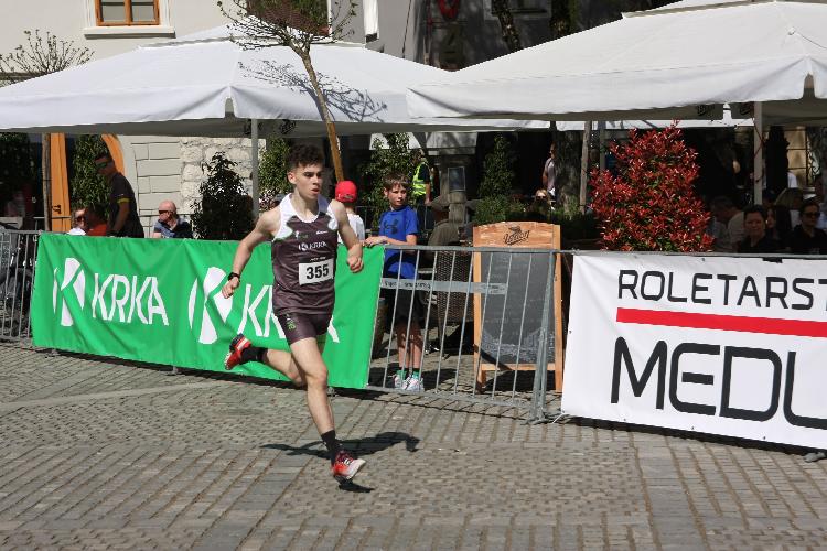 61712844188IMG_3184.JPG-nm-tek.si