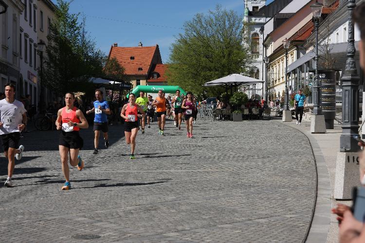 61712846042IMG_3233.JPG-nm-tek.si