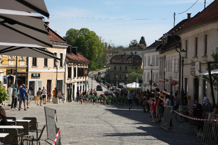 61712847918IMG_3257.JPG-nm-tek.si