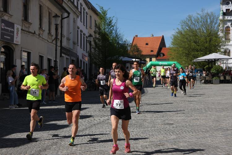 71712846043IMG_3234.JPG-nm-tek.si