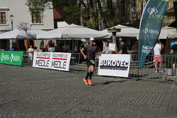 71712848880IMG_3368.JPG-nm-tek.si