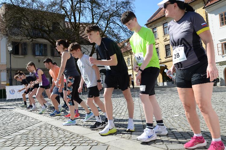 71744452968DSC_9327.JPG-nm-tek.si