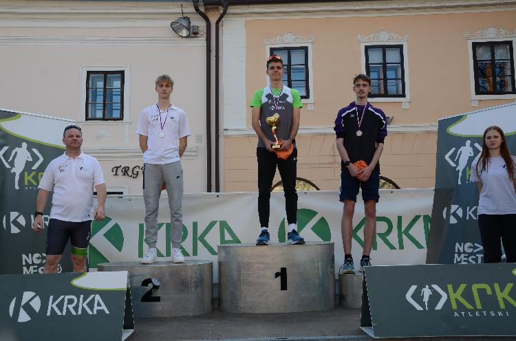 71744544653DSC_9570.JPG-nm-tek.si