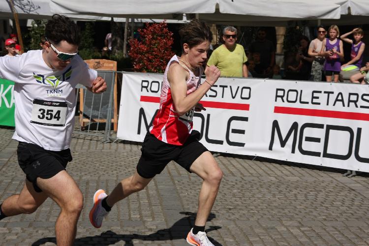 81712844189IMG_3186.JPG-nm-tek.si