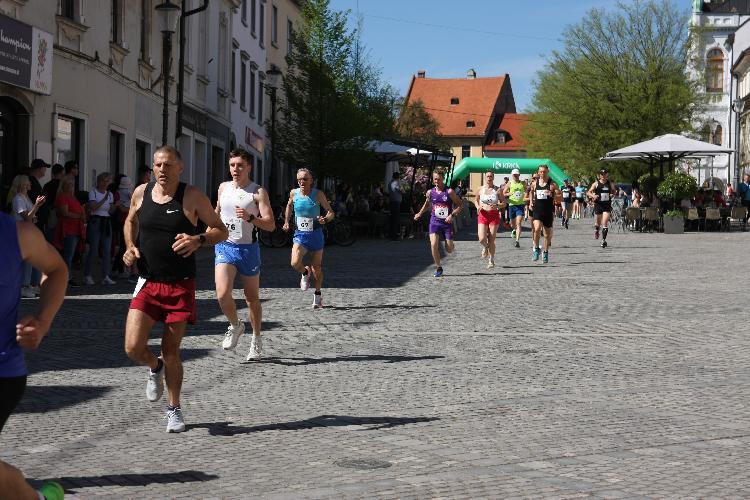 91712844460IMG_3225.JPG-nm-tek.si