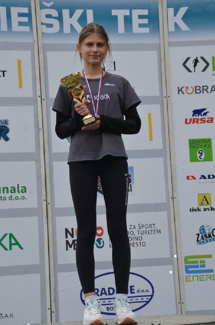 DSC_1861.jpg-nm-tek.si